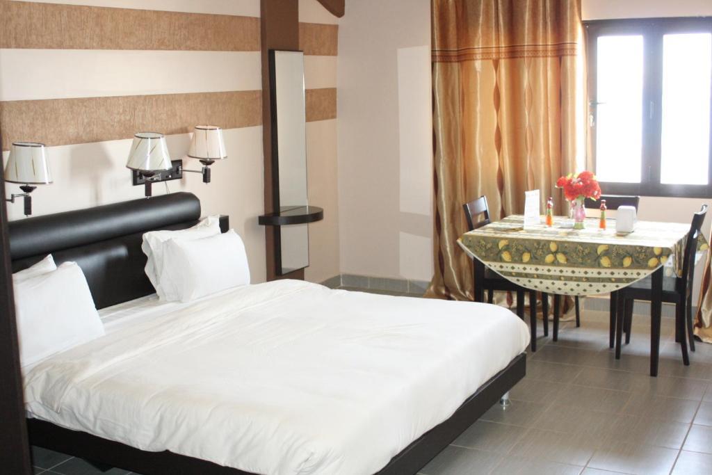 Hotel Magic Land Dakar Oda fotoğraf