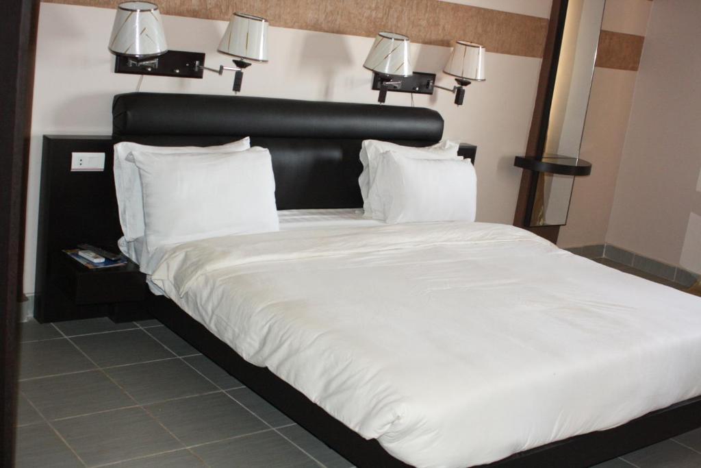 Hotel Magic Land Dakar Dış mekan fotoğraf